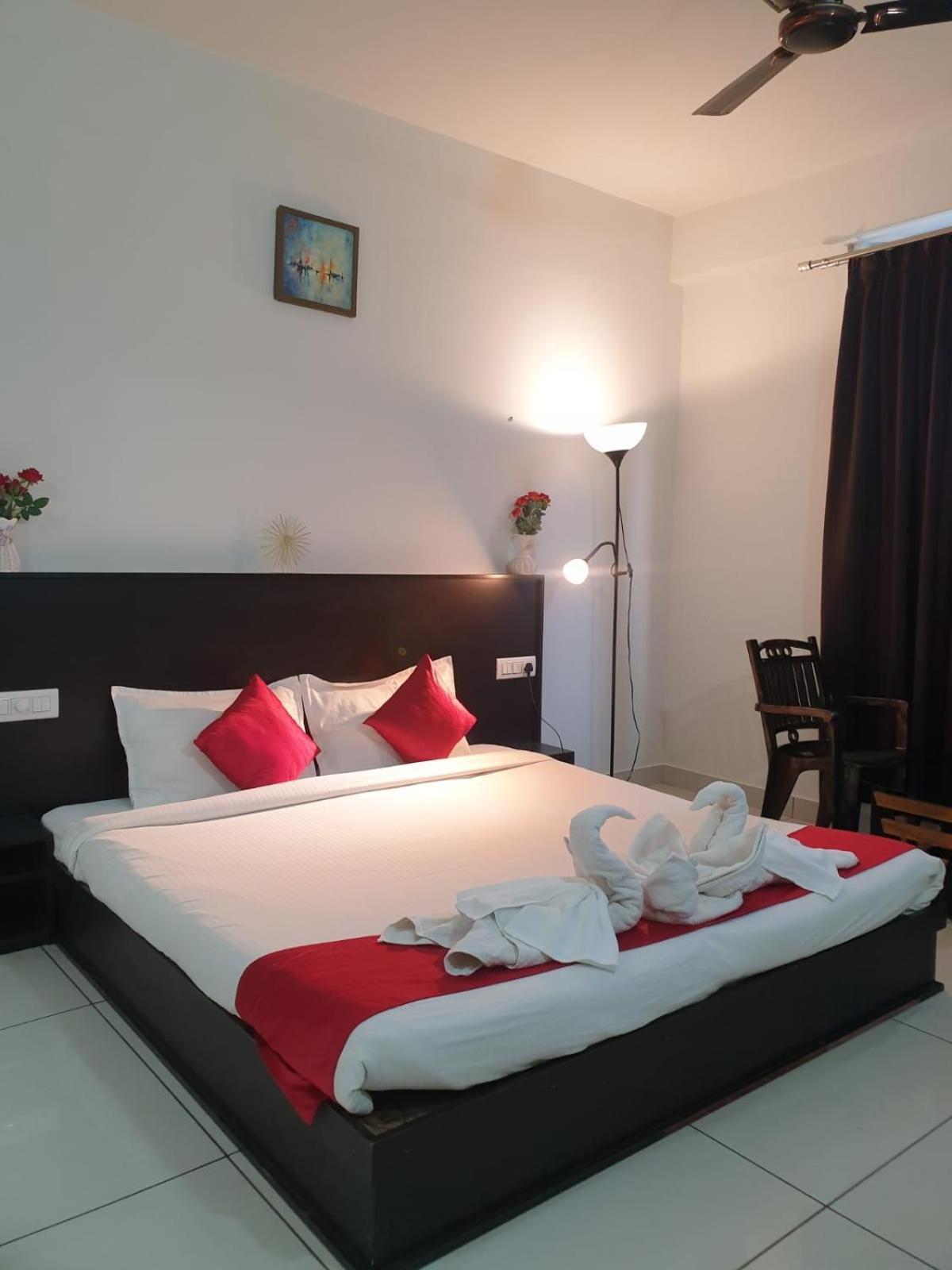 Paddyfield Inn Mananthavady Buitenkant foto