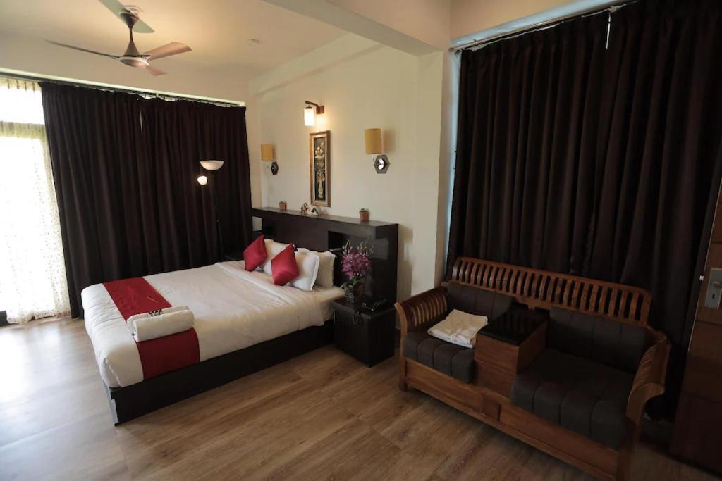 Paddyfield Inn Mananthavady Buitenkant foto