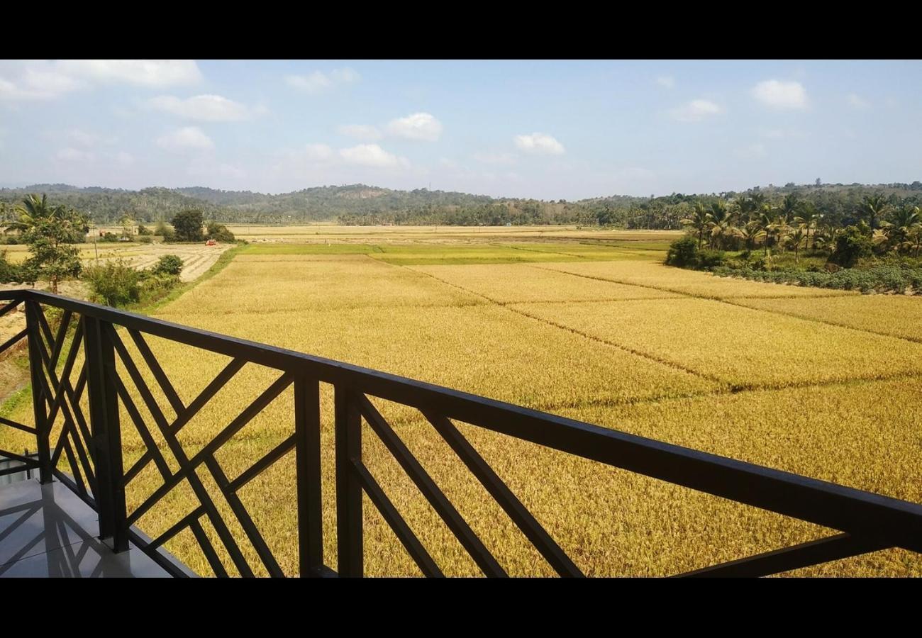 Paddyfield Inn Mananthavady Buitenkant foto