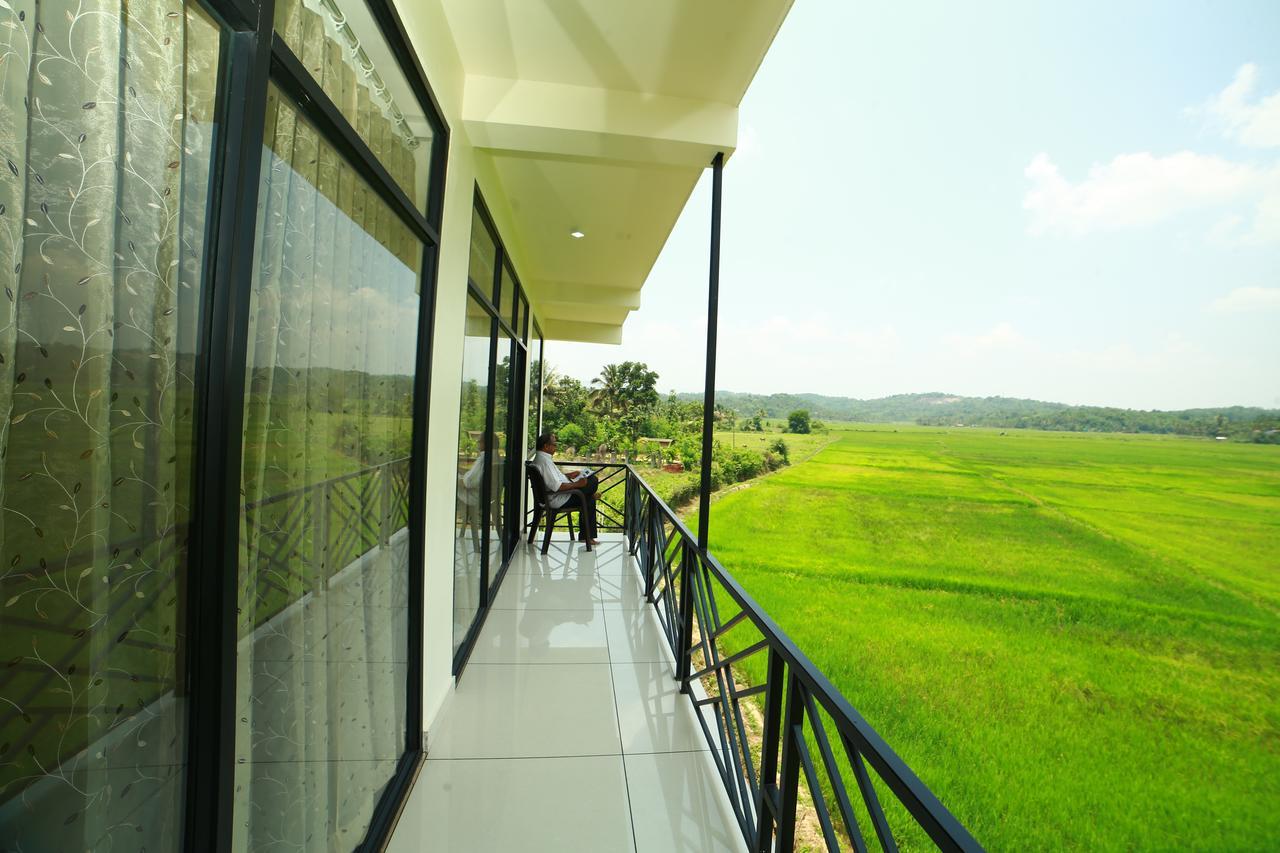 Paddyfield Inn Mananthavady Buitenkant foto