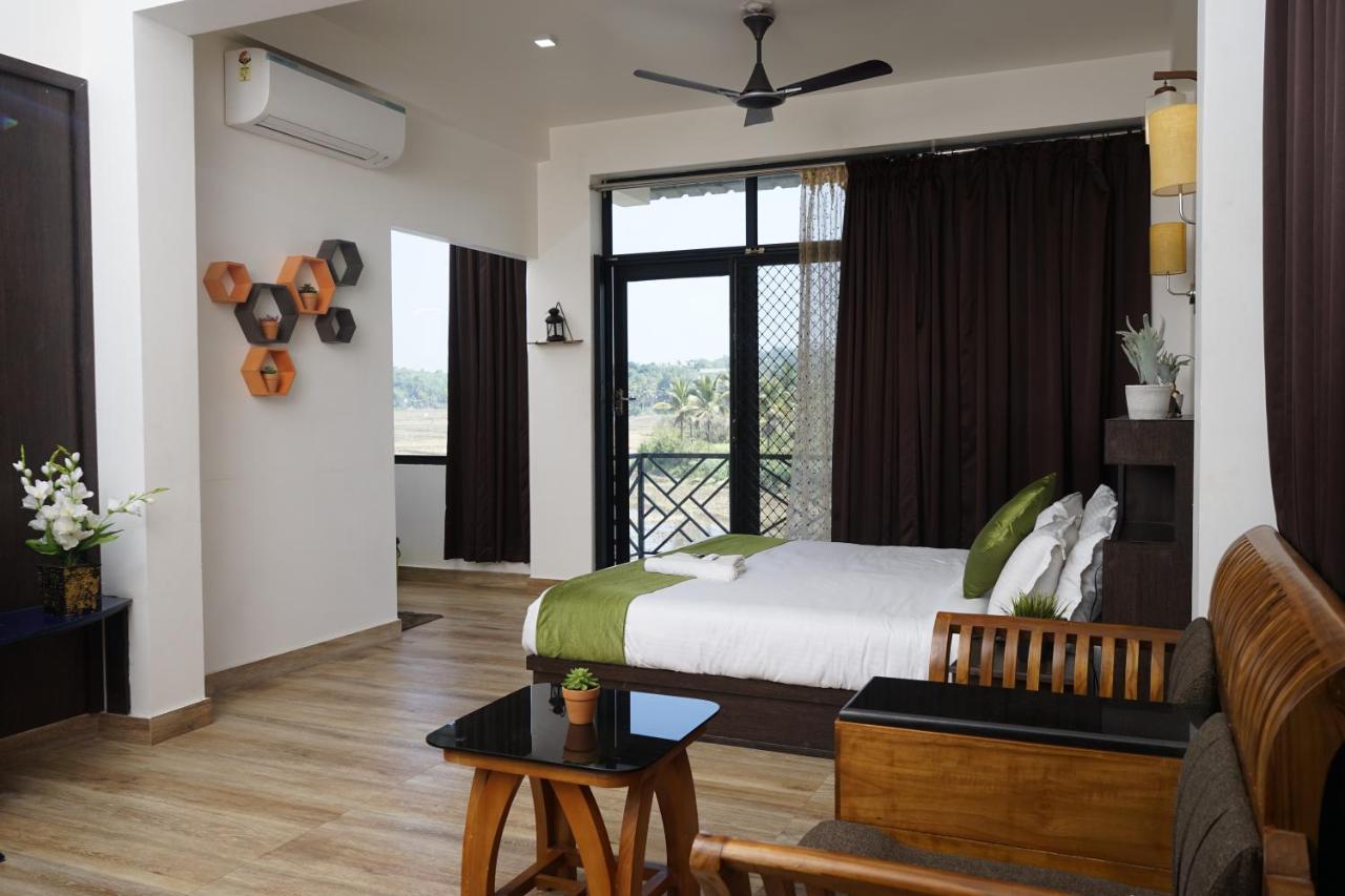 Paddyfield Inn Mananthavady Buitenkant foto